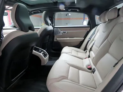 Volvo S90 2026, 4111 км, за 39331.07 USD - фото 9