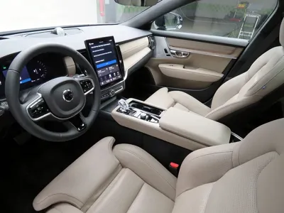Volvo S90 2026, 4111 км, за 39331.07 USD - фото 15