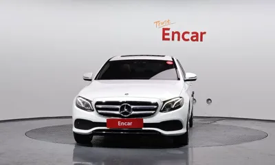 Mercedes-Benz E-Class 2018, 105467 км, за 12676.33 USD