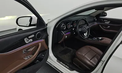 Mercedes-Benz E-Class 2018, 105467 км, за 12676.33 USD - фото 11