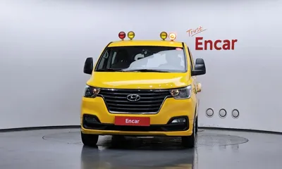 Hyundai Starex 2019, 107683 км, за 7017.2 USD