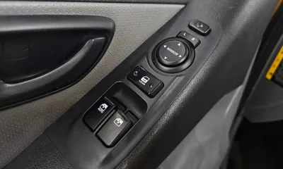 Hyundai Starex 2019, 107683 км, за 7017.2 USD - фото 29