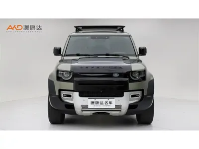 Land Rover Defender 2023, 35000 км, за 81873.4 USD