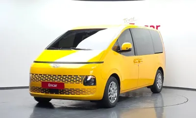 Hyundai Staria · 2022 год