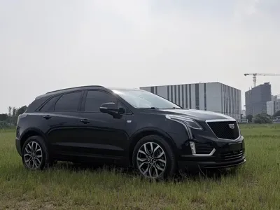 Cadillac XT5 · 2022 год