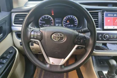 Toyota Highlander 2018, 187600 км, за 14017 USD - фото 10