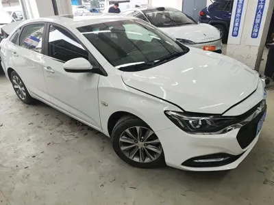 Chevrolet Monza 2022, 18100 км, за 9400.45 USD