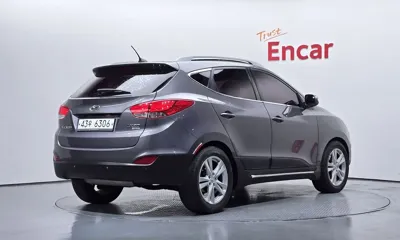 Hyundai Tucson 2012, 179298 км, за 3106.82 USD