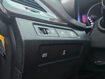 Hyundai Santafe 2013, 315000 км, за 2494.42 USD