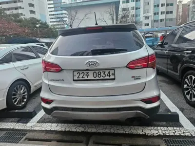Hyundai Santafe 2013, 315000 км, за 2494.42 USD