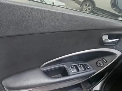 Hyundai Santafe 2013, 315000 км, за 2494.42 USD