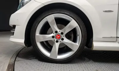 Mercedes-Benz C-Class 2014, 72783 км, за 7892.66 USD