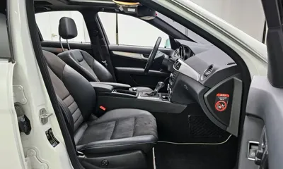 Mercedes-Benz C-Class 2014, 72783 км, за 7892.66 USD - фото 10