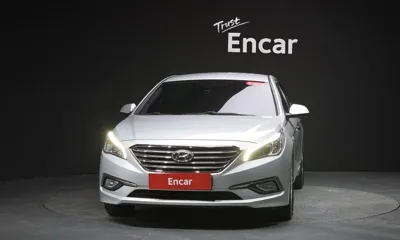 Hyundai Sonata 2016, 115804 км, за 6370.67 USD
