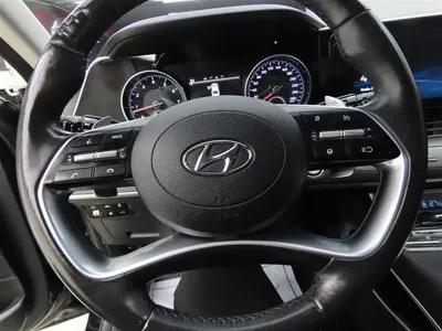 Hyundai Grandeur 2020, 116827 км, за 10749.19 USD - фото 8