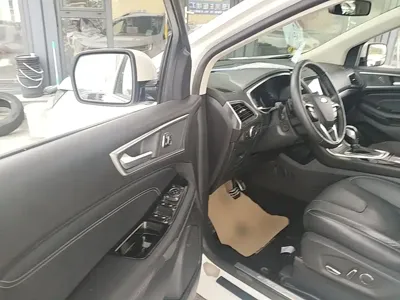 Ford Edge 2015, 135000 км, за 7466.34 USD - фото 16