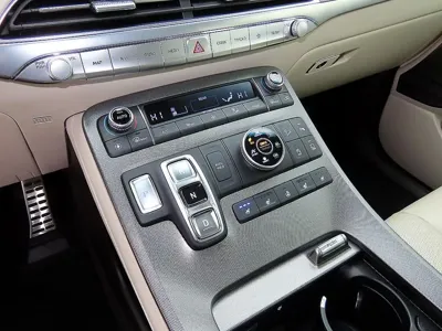 Hyundai Palisade 2022, 89082 км, за 18995.59 USD - фото 10