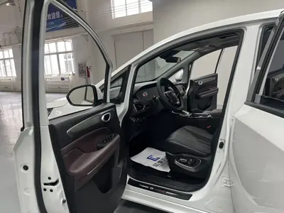 GAC Motor Trumpchi M6 2023, 37000 км, за 11447.69 USD - фото 9