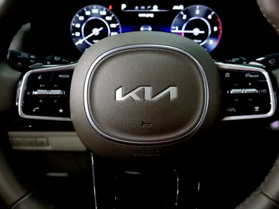 Kia Canival 2023, 109409 км, за 18629.93 USD - фото 12