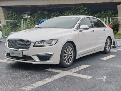 Lincoln MKZ · 2018 год