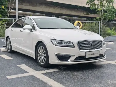 Lincoln MKZ 2018, 107000 км, за 7621.98 USD