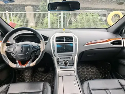 Lincoln MKZ 2018, 107000 км, за 7621.98 USD - фото 9