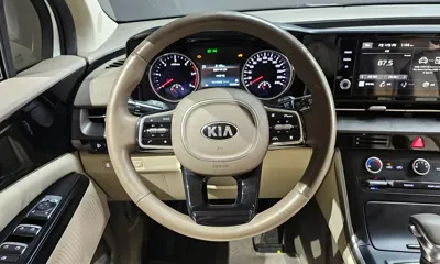 Kia Canival 2021, 59244 км, за 15850.68 USD - фото 13