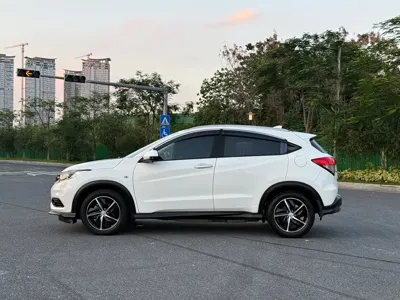 Honda Vezel 2021, 33000 км, за 9315.93 USD