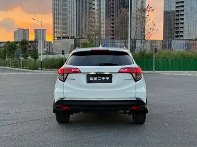 Honda Vezel 2021, 33000 км, за 9315.93 USD
