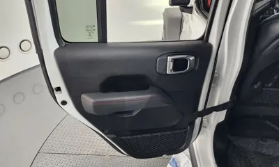 Jeep Wrangler 2019, 42782 км, за 27898.12 USD - фото 25