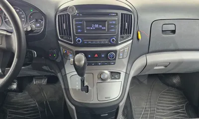 Hyundai Starex 2016, 118843 км, за 6541.13 USD - фото 17