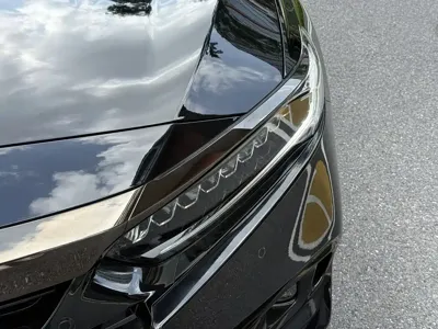 Honda Accord 2023, 28000 км, за 18535.69 USD
