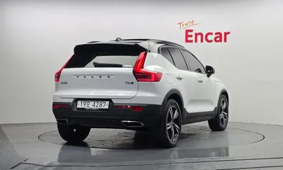 Volvo XC40 2019, 137097 км, за 11192.04 USD