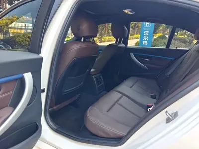 BMW 3 Series 2019, 45000 км, за 14704.79 USD - фото 7