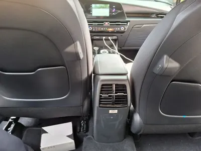 Kia Niro 2025, 18000 км, за 19758.97 USD - фото 11
