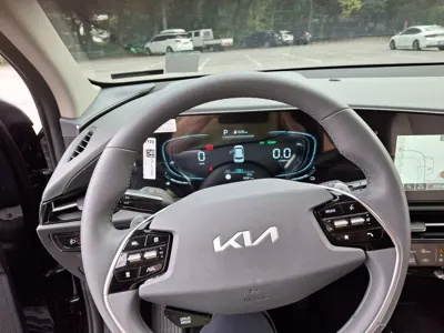 Kia Niro 2025, 18000 км, за 19758.97 USD - фото 16