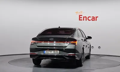 Hyundai Avante 2021, 44563 км, за 12994.86 USD
