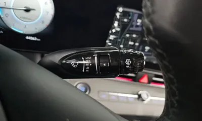 Hyundai Avante 2021, 44563 км, за 12936.01 USD - фото 28