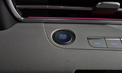 Hyundai Avante 2021, 44563 км, за 12936.01 USD - фото 32