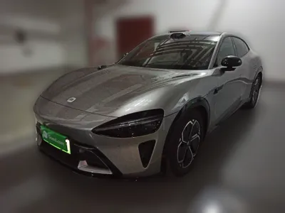 Xiaomi Auto YU7 · 2025 год