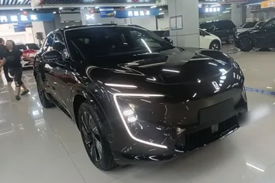 Avatr 07 2024, 5000 км, за 26960 USD