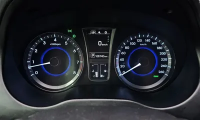Hyundai Grandeur 2016, 126142 км, за 5202.84 USD - фото 8