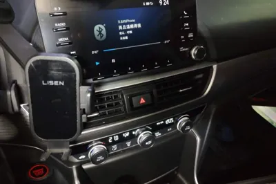 Honda Accord 2018, 122899 км, за 11949 USD - фото 13