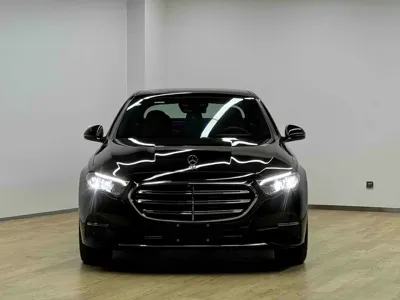 Mercedes-Benz E-Class 2026, 3900 км, за 59541.62 USD