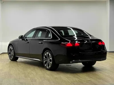 Mercedes-Benz E-Class 2026, 3900 км, за 59541.62 USD
