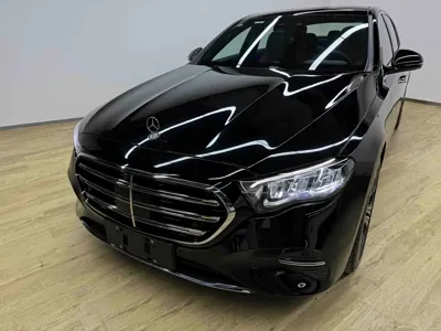 Mercedes-Benz E-Class 2026, 3900 км, за 59541.62 USD - фото 9