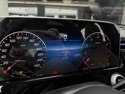 Mercedes-Benz E-Class 2026, 3900 км, за 59541.62 USD - фото 19