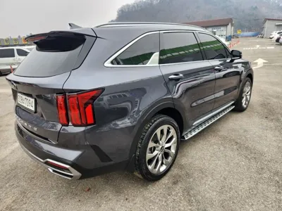 Kia Sorento 2021, 59171 км, за 15885.52 USD