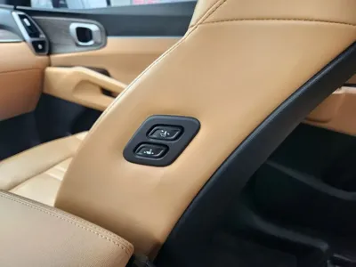 Kia Sorento 2021, 59171 км, за 15885.52 USD - фото 9