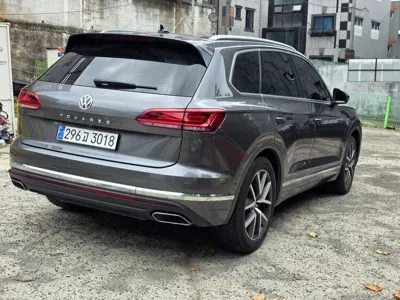 Volkswagen Touareg 2020, 172925 км, за 20940 USD